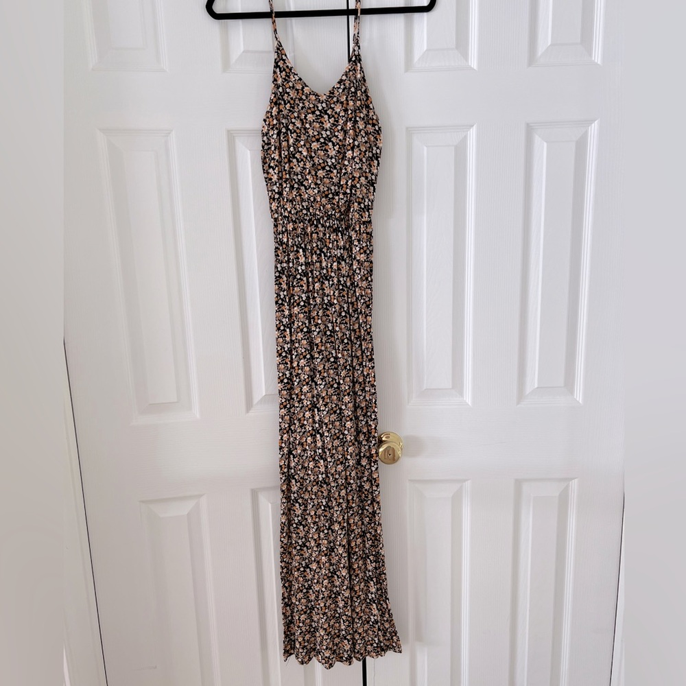 All in Favor knit maxi dress in ditzy floral